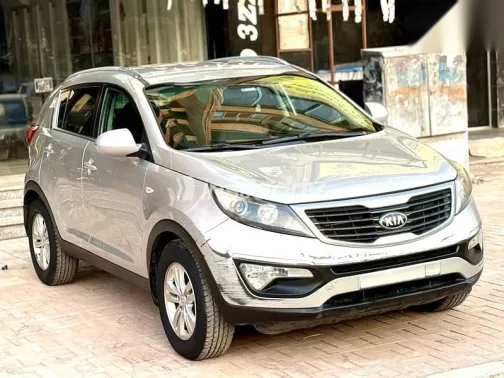 كيا سبورتاج 2014 فضي مستعملة للبيع - 2
