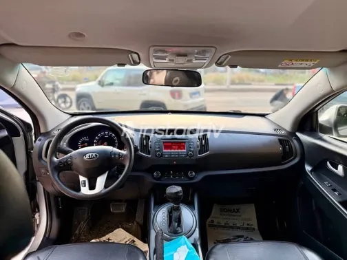 كيا سبورتاج 2014 فضي مستعملة للبيع - 8