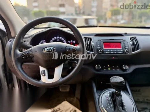 كيا سبورتاج 2014 فضي مستعملة للبيع - 9