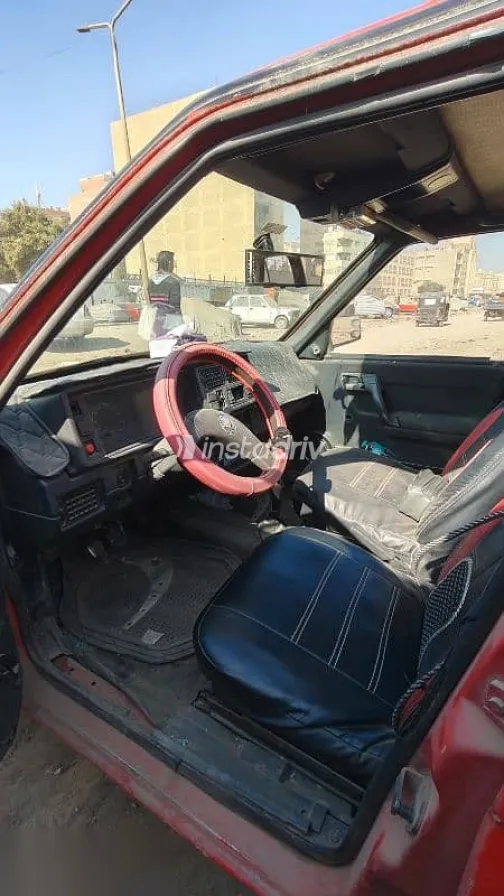 سكودا فيفوريت 1994 أحمر مستعملة للبيع - 4