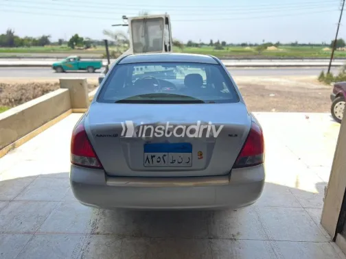 هيونداي افانتي 2001 فضي مستعملة للبيع - 5