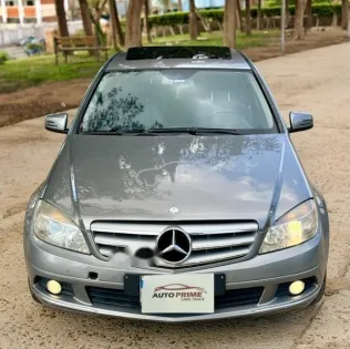 مرسيدس C 250 2010 فضي مستعملة للبيع
