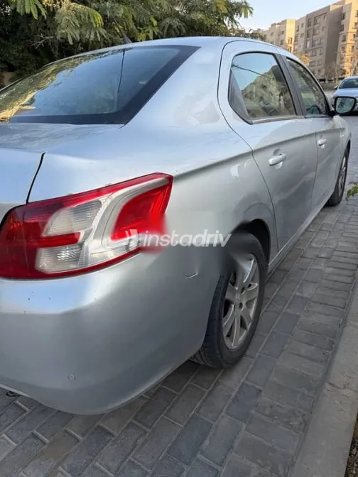 Peugeot 301 2016 Silver Used for Sale - 4