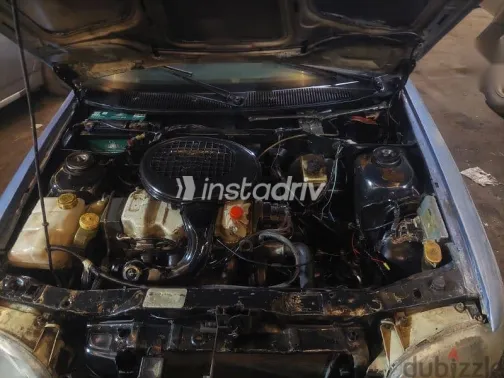 فورد اسكورت 1999 أزرق غامق مستعملة للبيع - 9