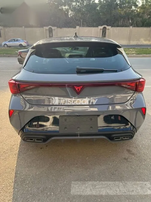 Cupra Leon 2026 Gray New for Sale - 6