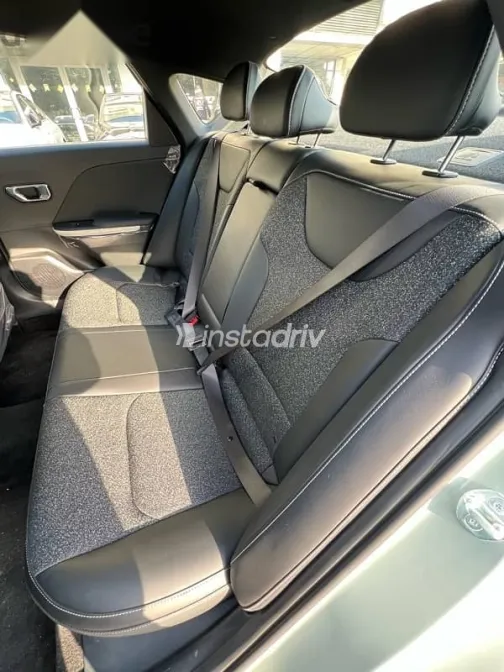 كيا كي 4 2026 أبيض جديدة للبيع - 4