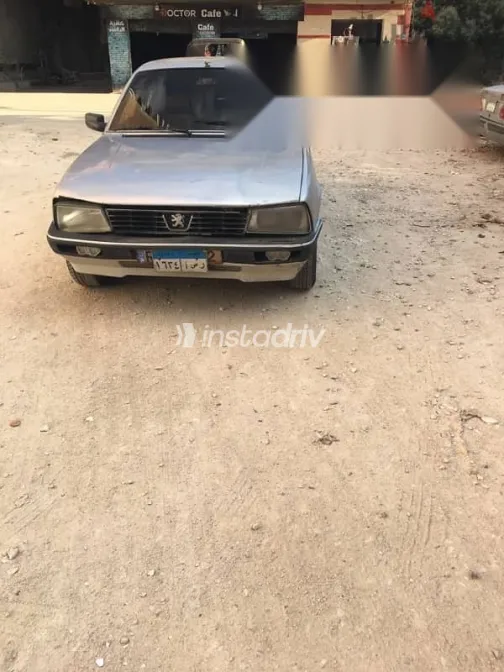 بيجو 505 1980 فضي مستعملة للبيع - 3