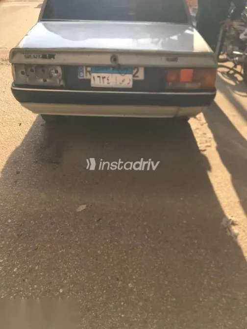 بيجو 505 1980 فضي مستعملة للبيع - 5