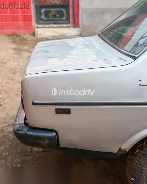 فيات 131 1977 فضي مستعملة للبيع - 3