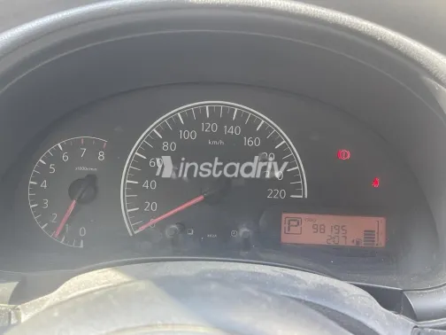 نيسان صنى 2013 أسود مستعملة للبيع - 2