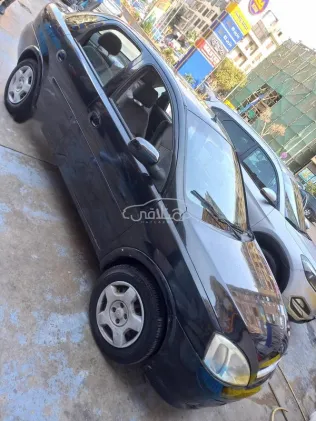 اوبل كورسا 2008 أسود مستعملة للبيع