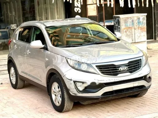 كيا سبورتاج 2014 فضي مستعملة للبيع - 2