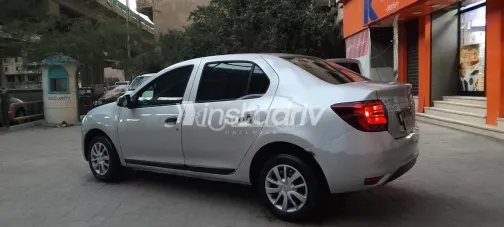 Renault Logan 2018 White Used for Sale - 2