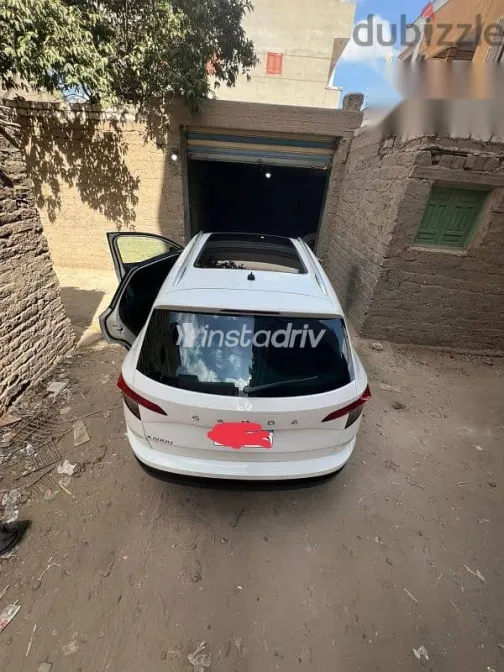 سكودا كاروك 2020 أبيض مستعملة للبيع - 2