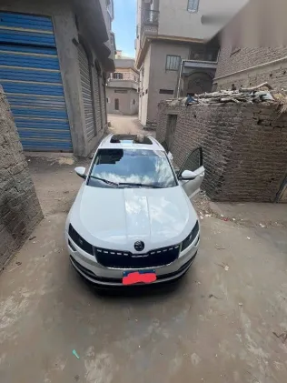 سكودا كاروك 2020 أبيض مستعملة للبيع