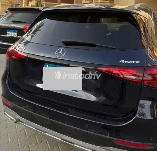 Mercedes GLC 200 2024 White Used for Sale - 8