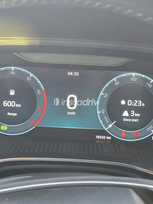 سكودا اوكتافيا A8 2021 أبيض مستعملة للبيع - 3