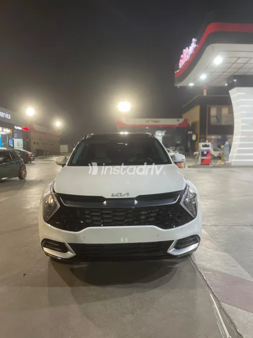 كيا سبورتاج 2024 أبيض مستعملة للبيع - 4
