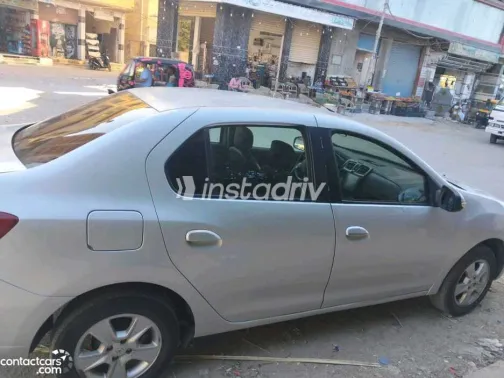 رينو لوجان 2016 أبيض مستعملة للبيع - 2