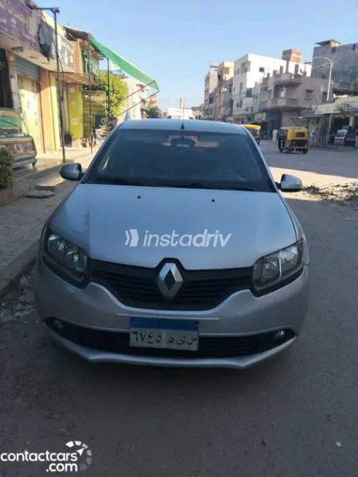 رينو لوجان 2016 أبيض مستعملة للبيع - 4