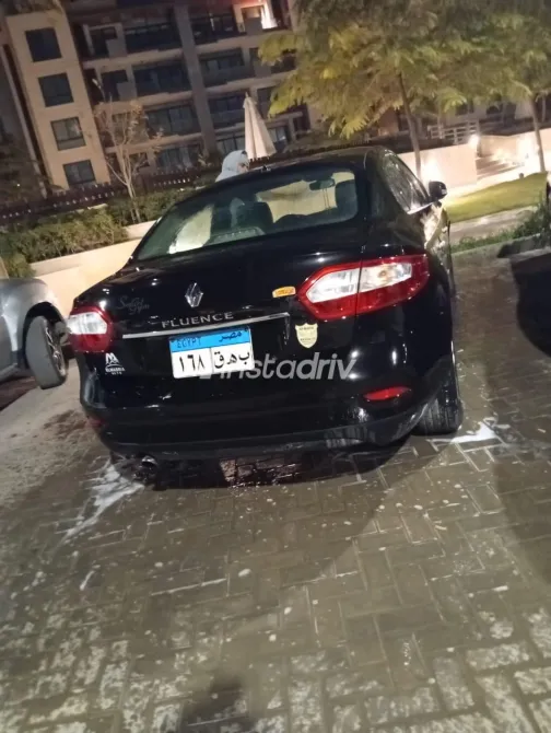 Renault Fluence 2015 White Used for Sale - 1