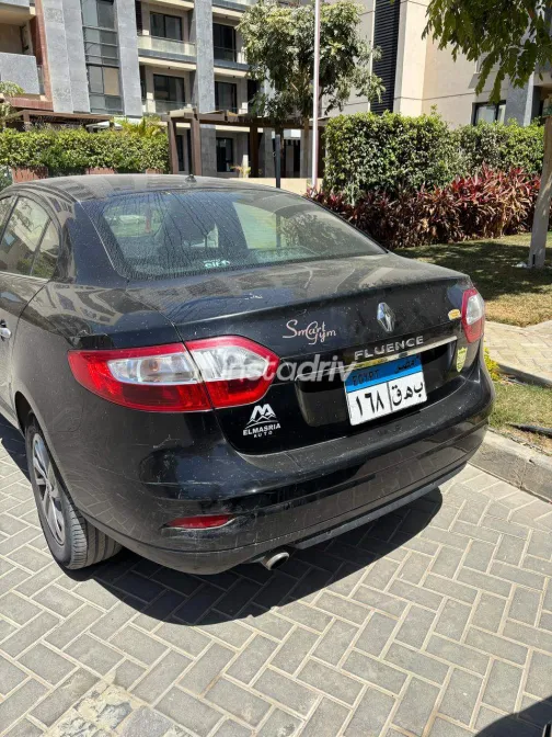 Renault Fluence 2015 White Used for Sale - 5
