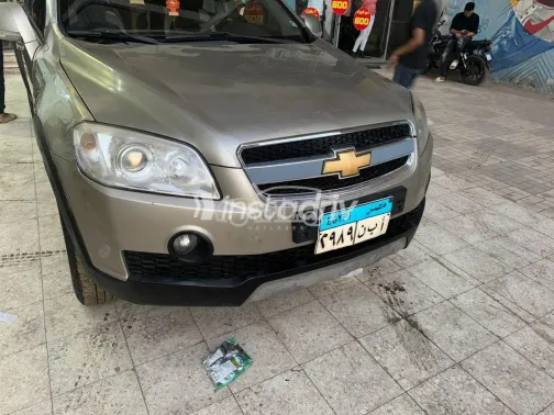 شيفروليه كابتيفا 2013 برونزي مستعملة للبيع - 4