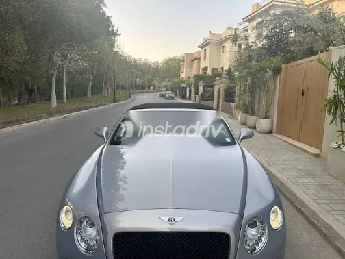 بنتلى كونتيننتال GT 2014 فضي مستعملة للبيع - 3