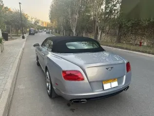 بنتلى كونتيننتال GT 2014 فضي مستعملة للبيع