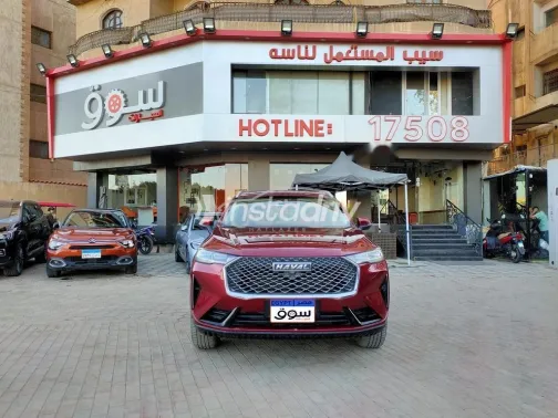 هافال H6 2022 أحمر غامق مستعملة للبيع - 1