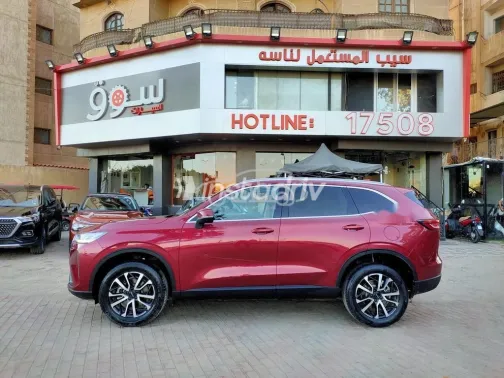 هافال H6 2022 أحمر غامق مستعملة للبيع - 2