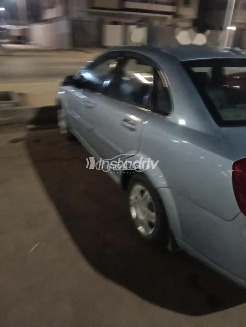 Chevrolet Optra 2009 Cyan Used for Sale - 4
