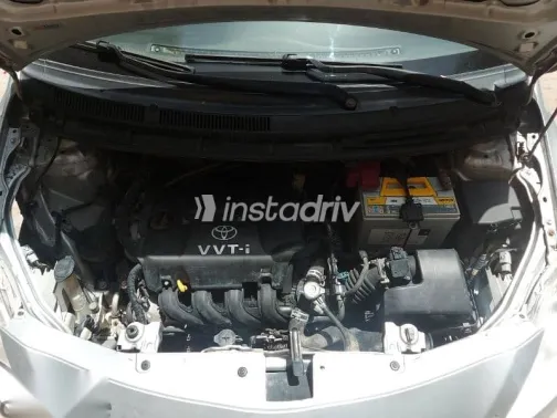 Toyota Yaris 2008 Silver Used for Sale - 8