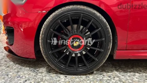 فولكس فاغن جولف 2012 أحمر مستعملة للبيع - 4