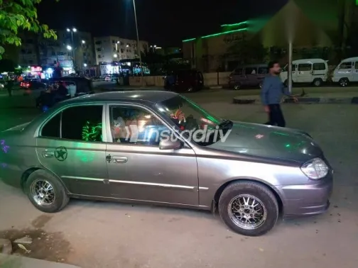 هيونداي فيرنا 2017 رمادي مستعملة للبيع - 5