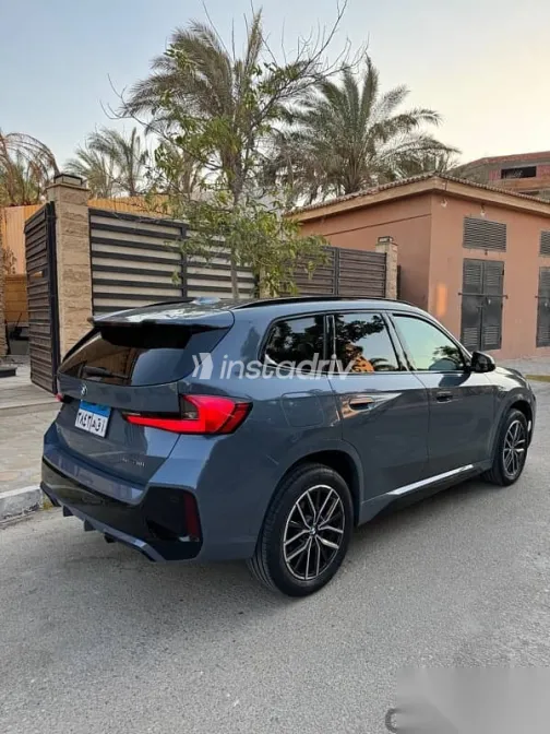 BMW X1 2023 Gray Used for Sale - 4