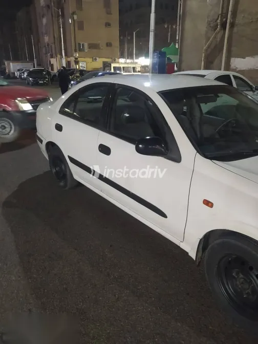 Nissan Sunny 2001 White Used for Sale - 7