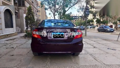 Honda Civic 2013 Burgundy Used for Sale - 5