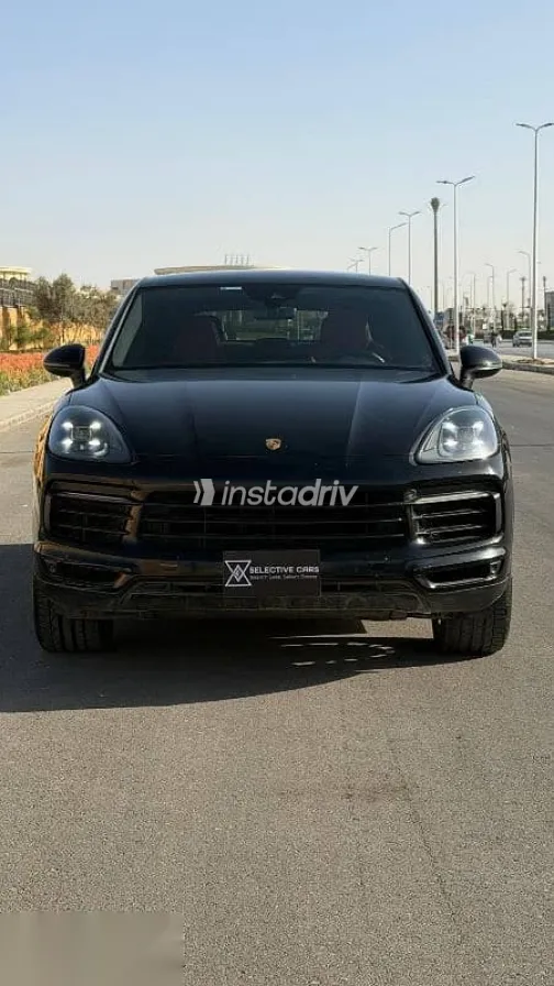 بورش كايين 2021 أسود مستعملة للبيع - 1