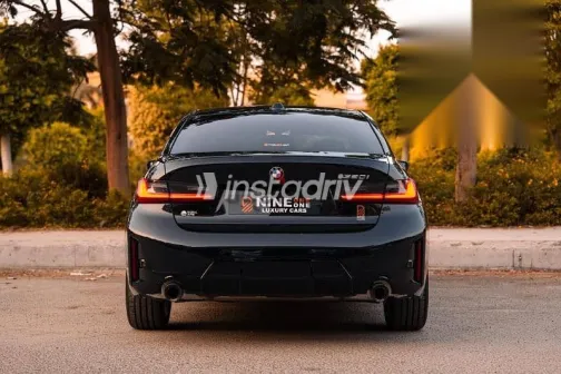 بي ام دبليو 320 2026 أسود جديدة للبيع - 9