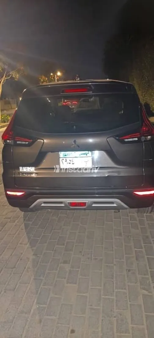 ميتسوبيشي اكسباندر 2022 بني مستعملة للبيع - 4