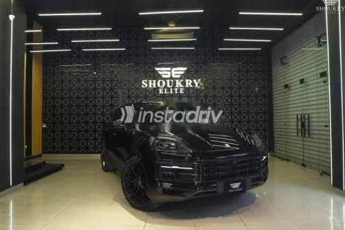 بورش كايين اس 2024 أسود مستعملة للبيع - 3