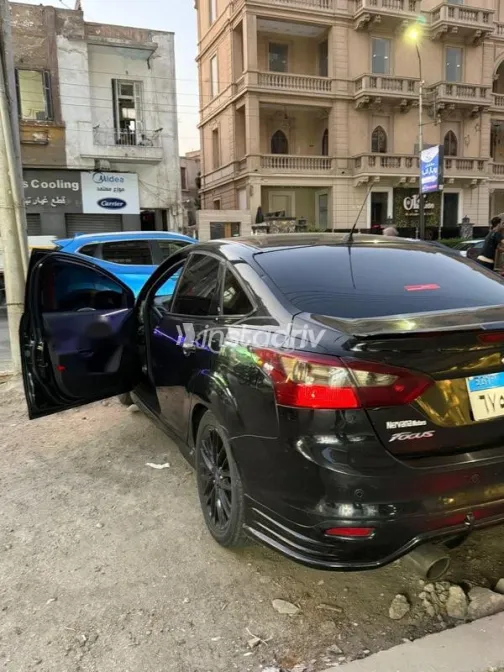 Ford Focus 2014 Black Used for Sale - 5