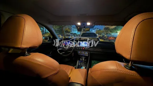 هيونداي إلنترا سى ان 7 2022 أبيض مستعملة للبيع - 3