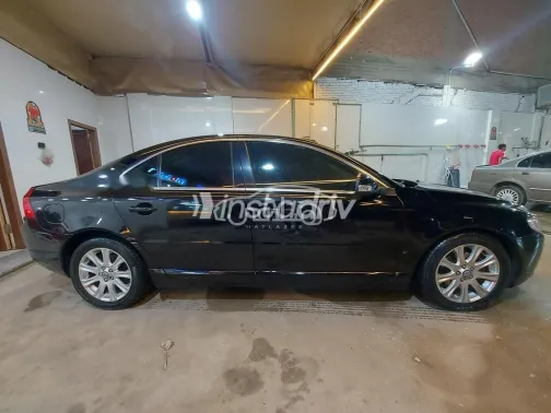 فولفو S80 2009 أسود مستعملة للبيع - 2