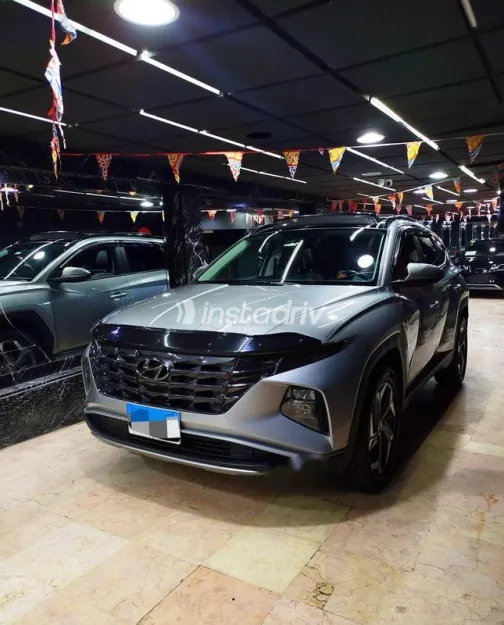 Hyundai Tucson 2024 White Used for Sale - 3