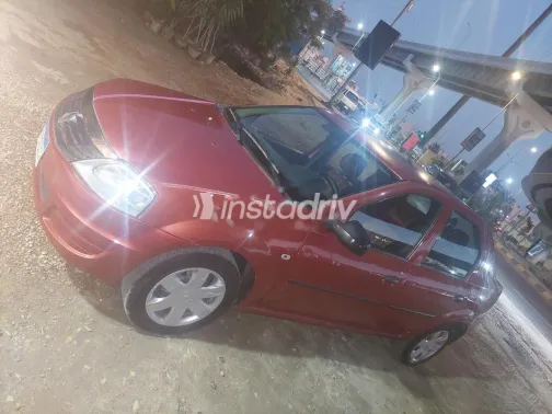 Renault Logan 2013 Red Used for Sale - 2