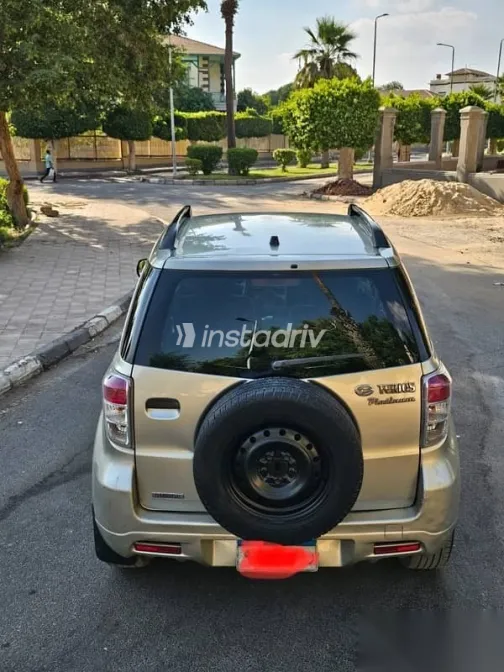 دايهاتسو تيريوس 2011 ذهبي مستعملة للبيع - 4