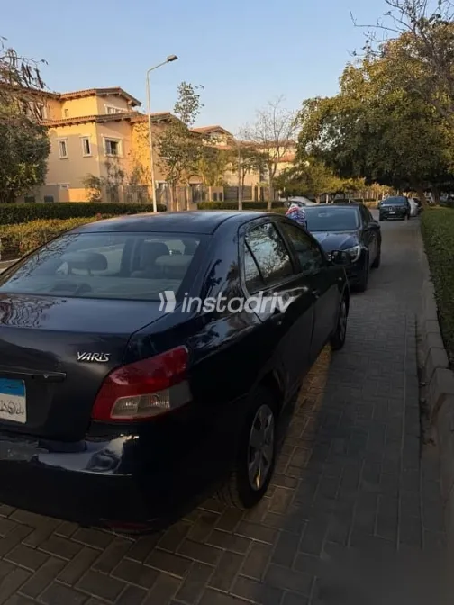 Toyota Yaris 2007 Dark Blue Used for Sale - 3