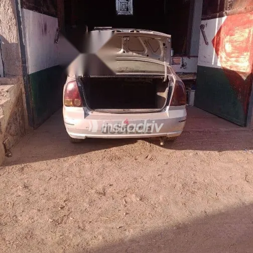 هيونداي فيرنا 2006 فضي مستعملة للبيع - 7